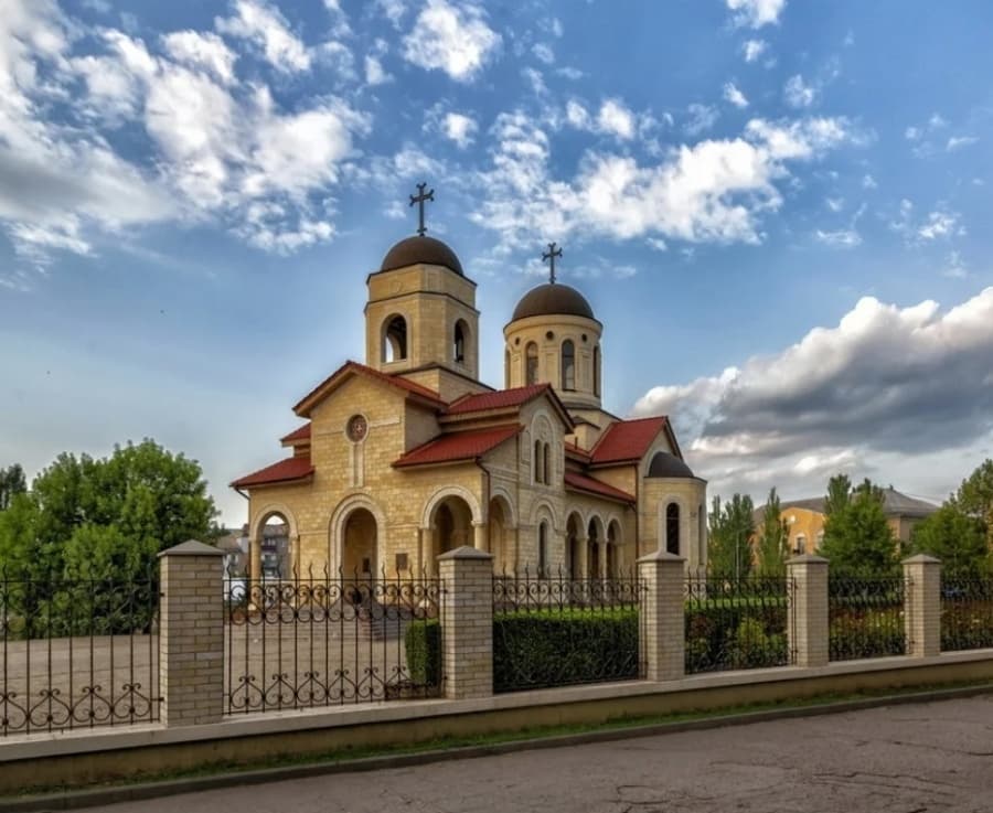 Храм во имя Святой Троицы г. Бердянска: главное фото